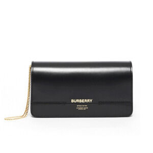 NWT Burberry logo-print clutch bag